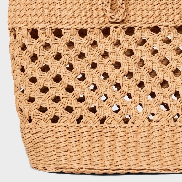 A New Day Target Large Tan Woven Straw Tote Bag - Picture 3 of 10